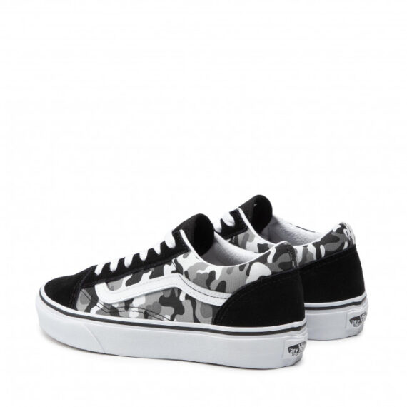 vans-black-white