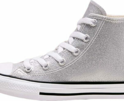 grey-chuck-taylors