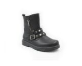 black-boots